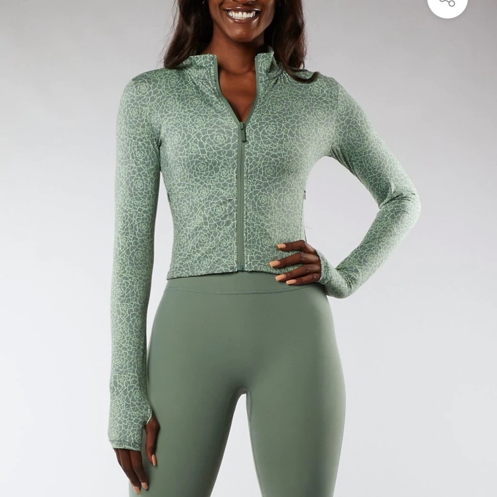 Buffbunny green thumb jacket